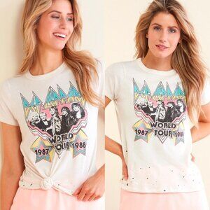 🌻 NEW CHASER Def Leppard Graphic Band Tee Rock Top Size XS